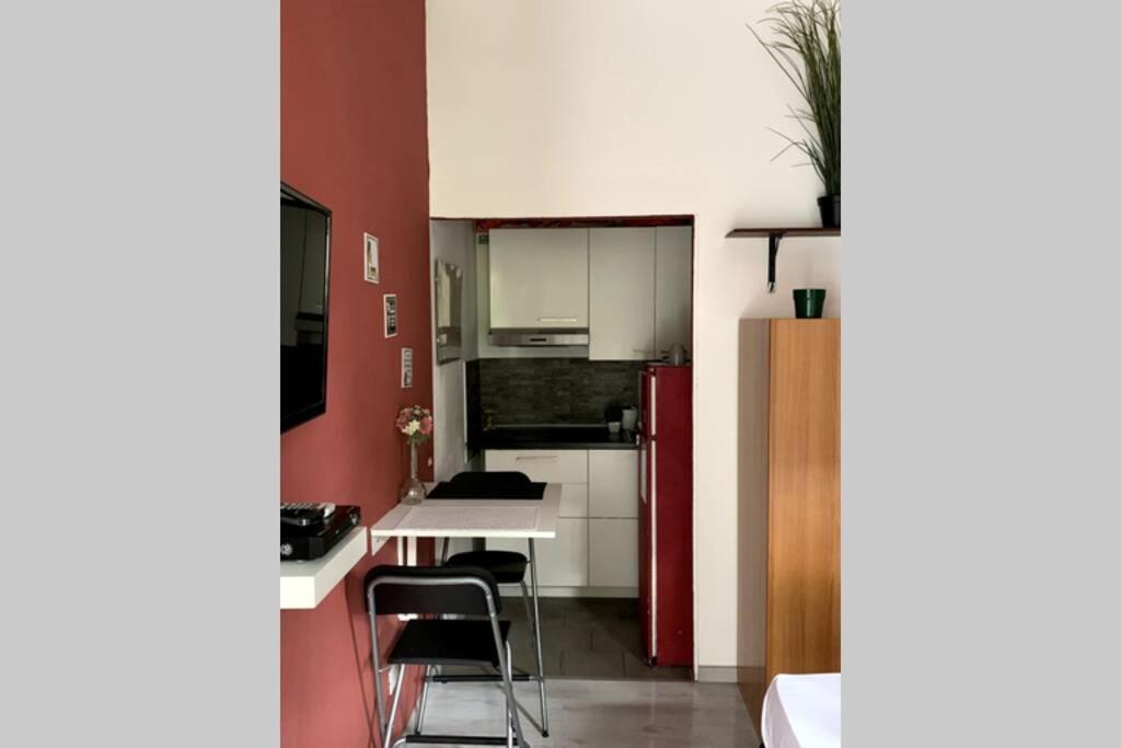 "Little Sicilian Home"-Room With A Private Bathroom & Kitchen -Fridge - And Shared A Beautiful Terrace On Hostel Taormina Center Екстериор снимка