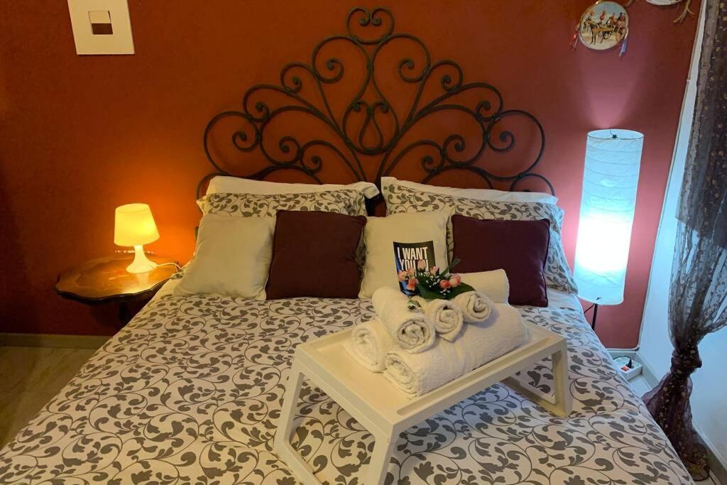 "Little Sicilian Home"-Room With A Private Bathroom & Kitchen -Fridge - And Shared A Beautiful Terrace On Hostel Taormina Center Екстериор снимка
