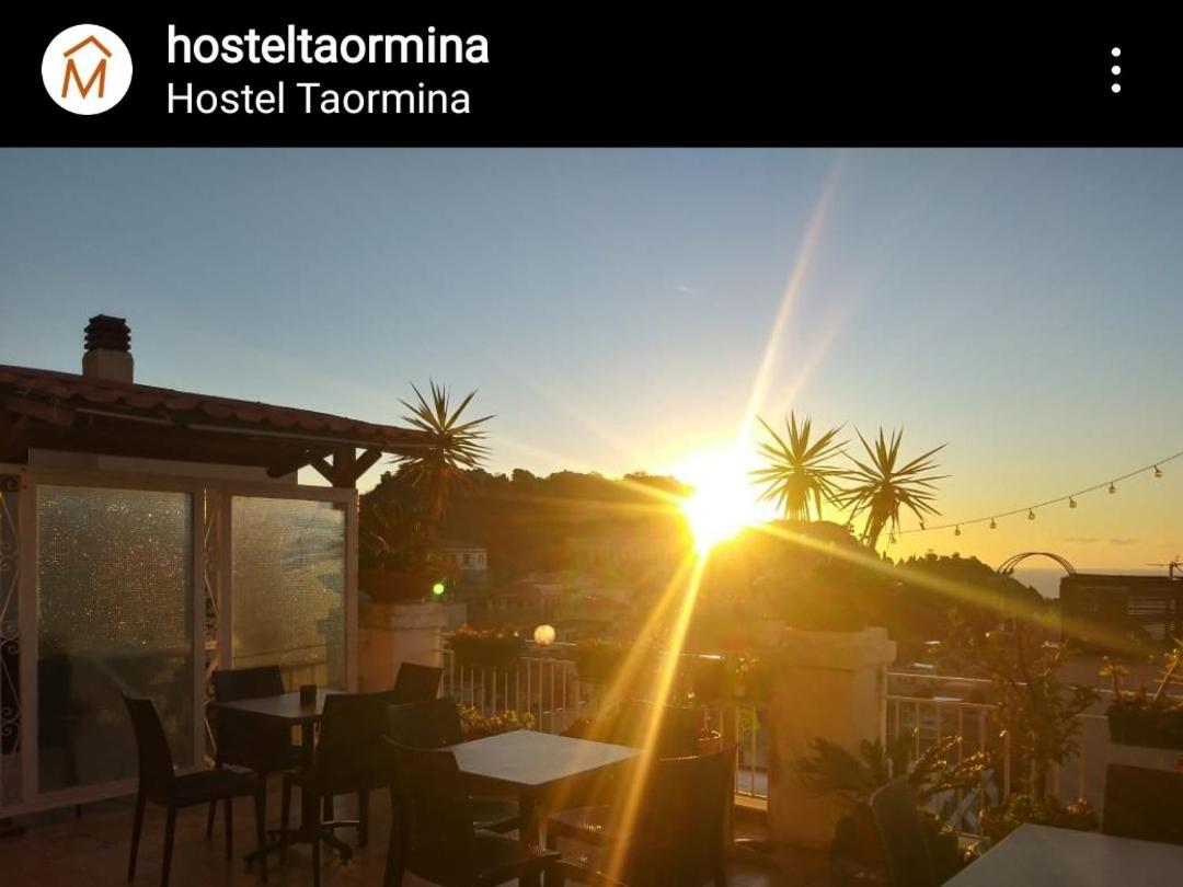 "Little Sicilian Home"-Room With A Private Bathroom & Kitchen -Fridge - And Shared A Beautiful Terrace On Hostel Taormina Center Екстериор снимка